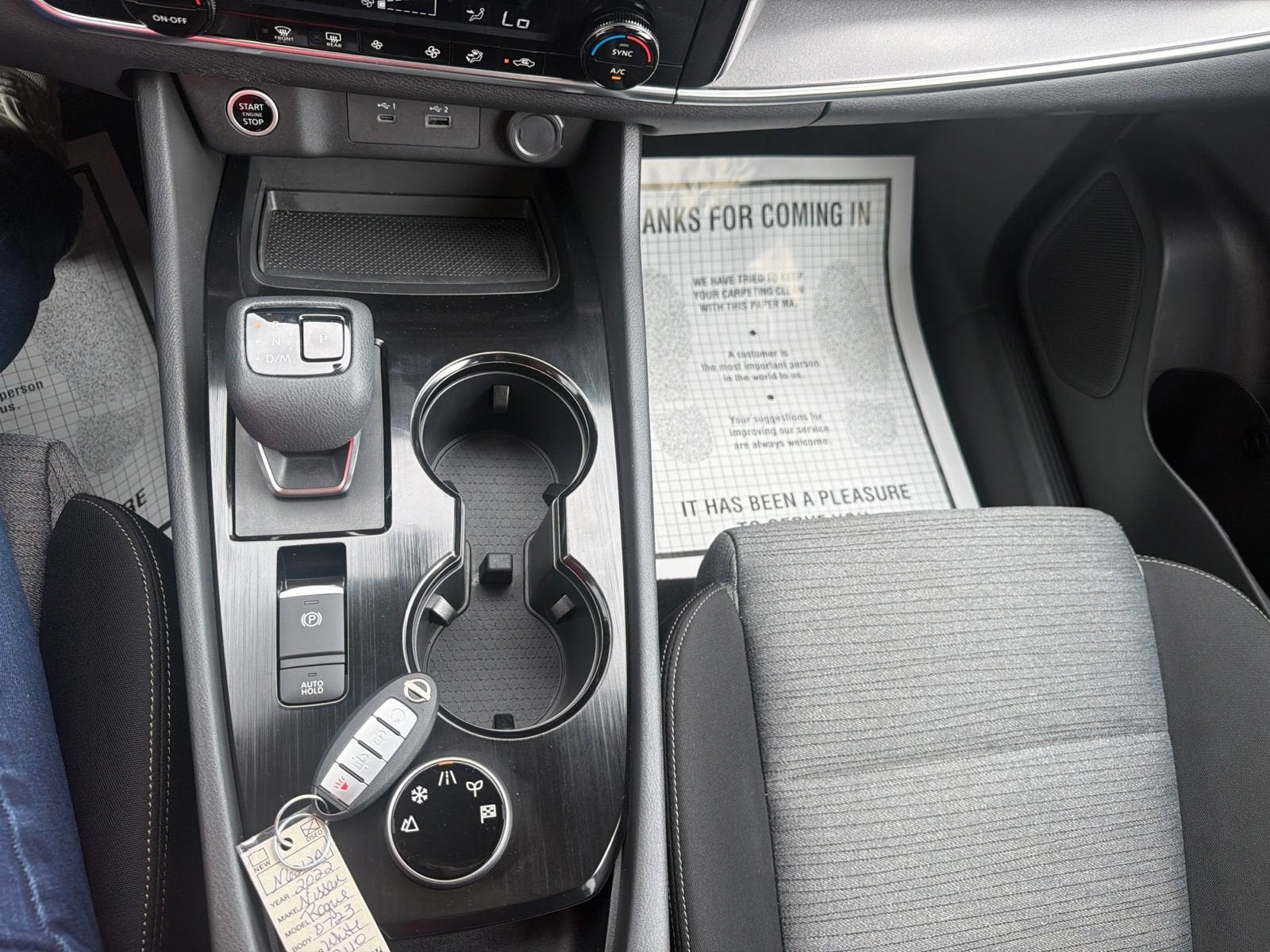 2022 Nissan Rogue SV