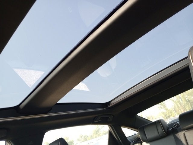 2023 Toyota Crown Platinum